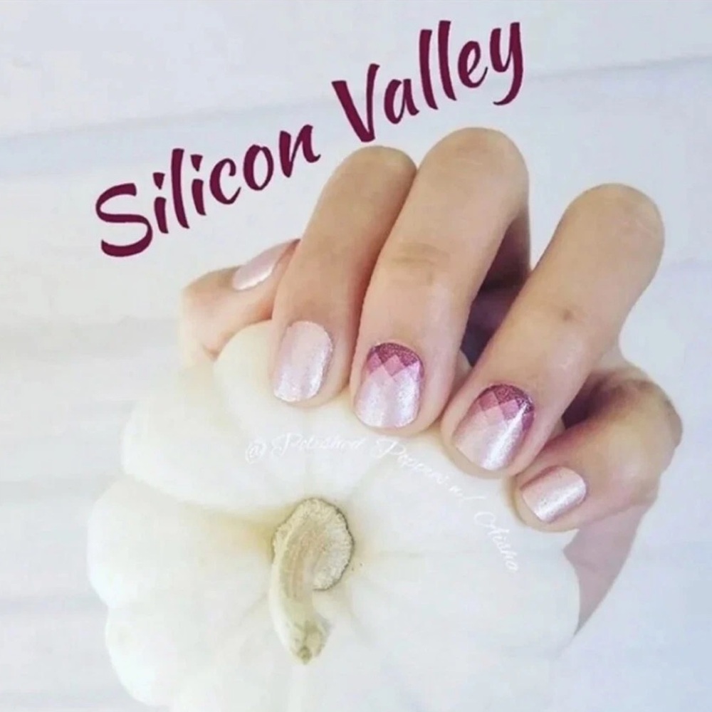 *Retired, HTF* Color Street: Silicon Valley | Pastel Pink Geometric Shimmer - Picture 5 of 9